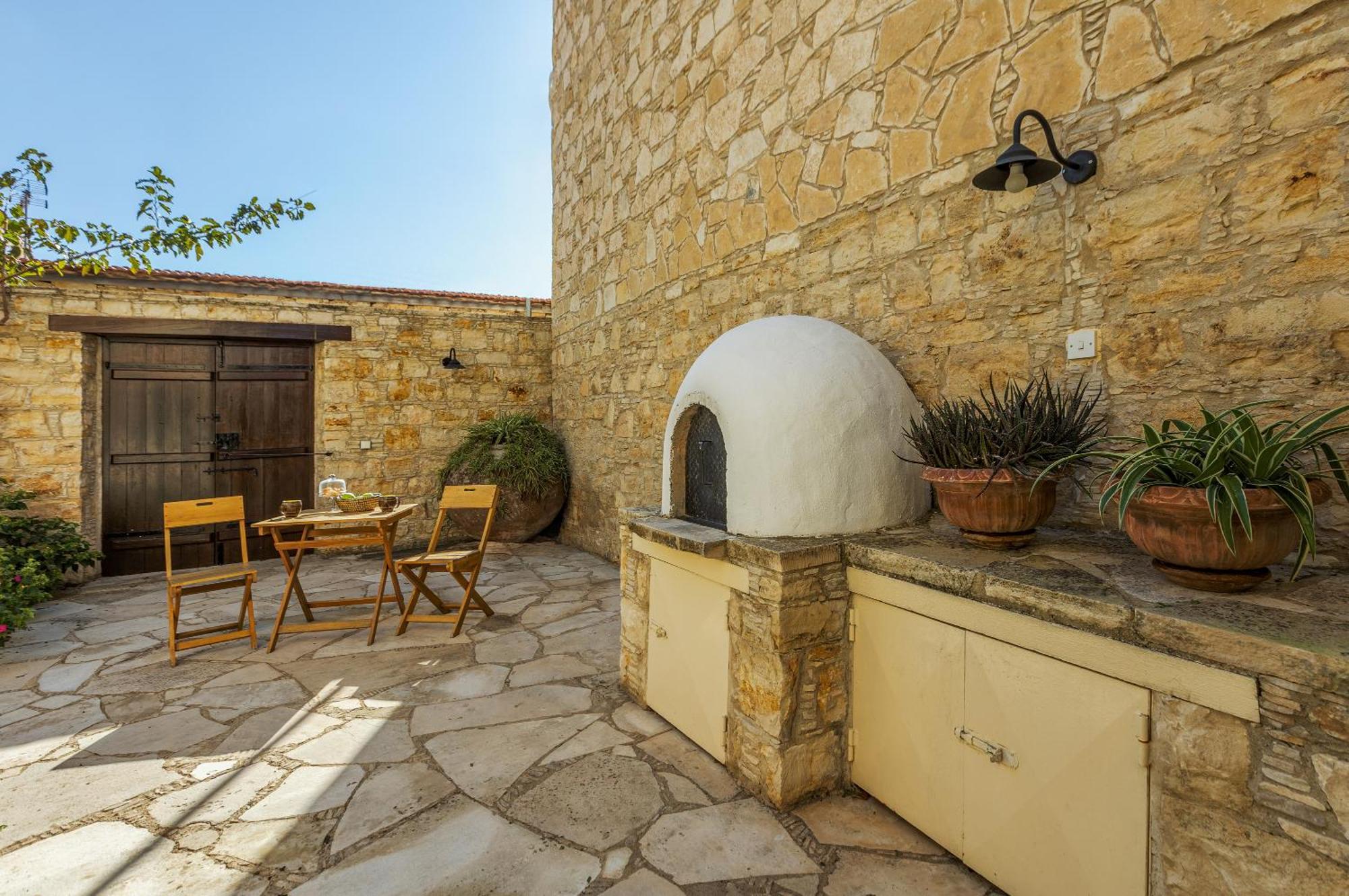 Oinoessa Traditional Boutique Guest Houses Lofou Dış mekan fotoğraf