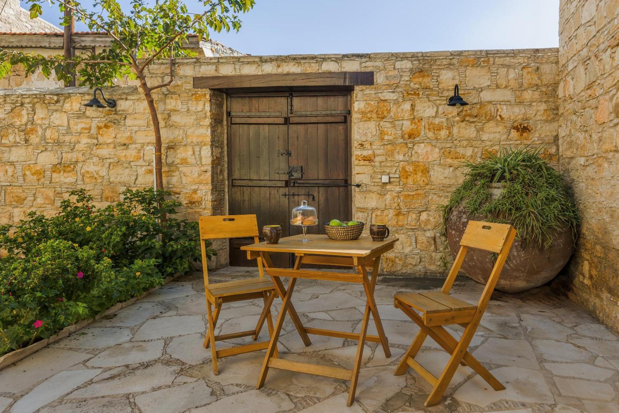 Oinoessa Traditional Boutique Guest Houses Lofou Dış mekan fotoğraf