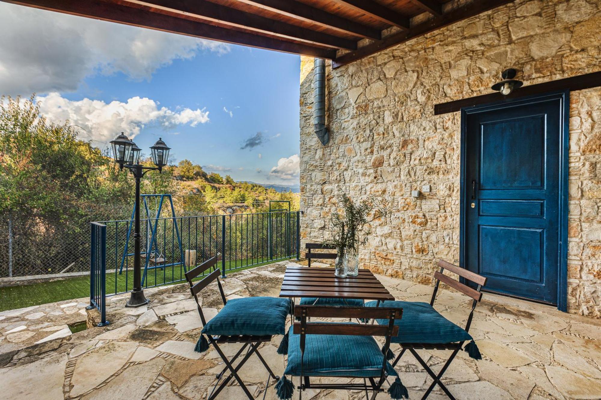 Oinoessa Traditional Boutique Guest Houses Lofou Dış mekan fotoğraf